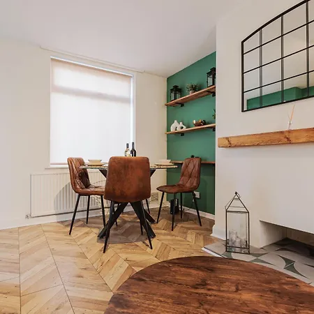 South Avenue * レッドカー