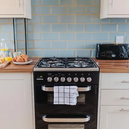 アパート South Avenue *