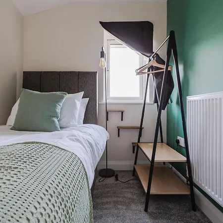 アパート South Avenue *