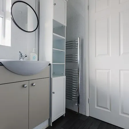 South Avenue * レッドカー